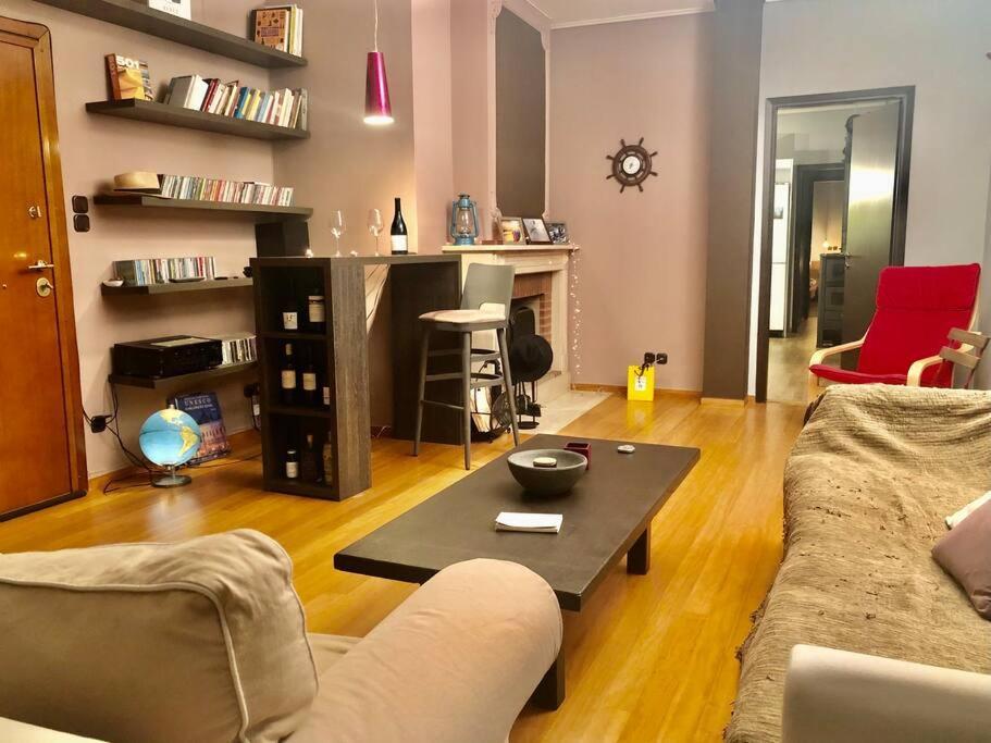 Cozy Loft With Jazz Notes In Kolonaki Lägenhet Aten Exteriör bild