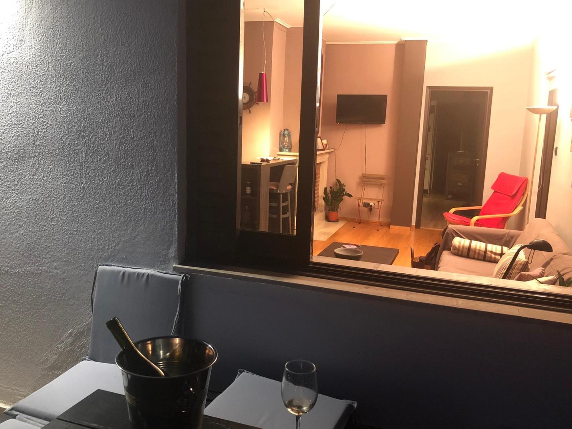 Cozy Loft With Jazz Notes In Kolonaki Lägenhet Aten Exteriör bild